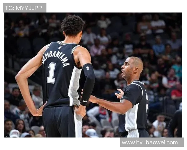 名嘴点评文班亚马身体变化超预期展现强壮实力 名嘴点评文班亚马身体变化超预期展现强壮实力