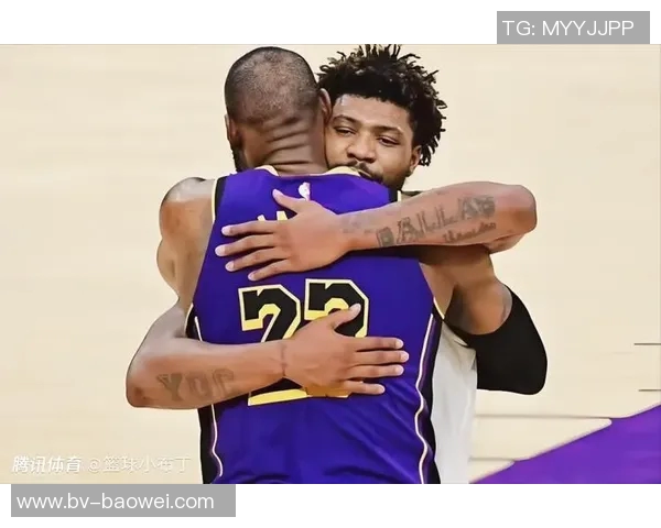 斯玛特单场7次抢断追平湖人21世纪纪录科比等传奇球星共同保持 斯玛特单场7次抢断追平湖人21世纪纪录科比等传奇球星共同保持