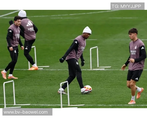 马卡报道阿隆索在国王杯中选择轮休库尔图瓦巴尔韦德和吕迪格的决定